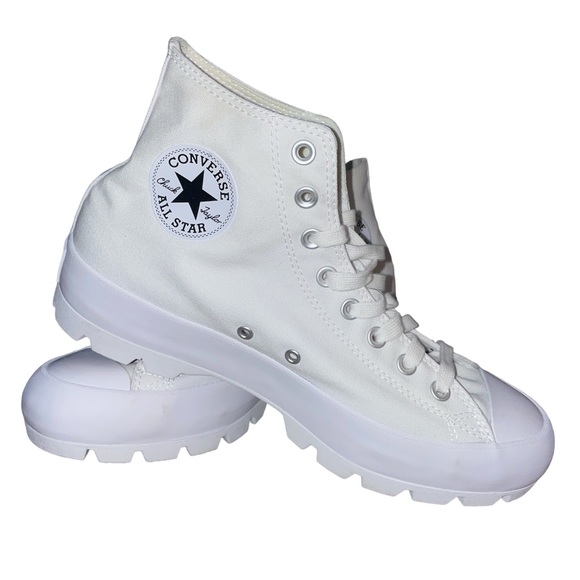 โSOLDโ โ๏ธNWTโ๏ธ WOMEN'S CONVERSE LUGGED HIGH TOPS - Picture 4 of 16